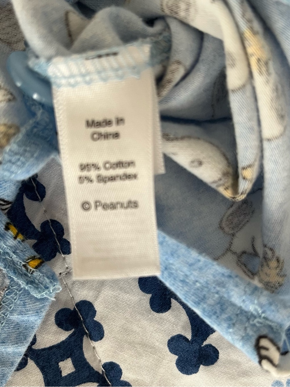 Peanuts Collection Ladies Pajama Set - Picture 6 of 13